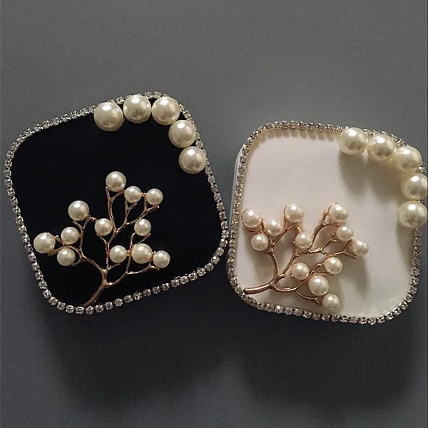LIUSVENTINA DIY Alloy cute Pearl tree diamond contact lens case for eyes contact lenses box for glasses
LIUSVENTINA DIY Alloy cute Pearl tree diamond contact lens case for eyes contact lenses box for glasses