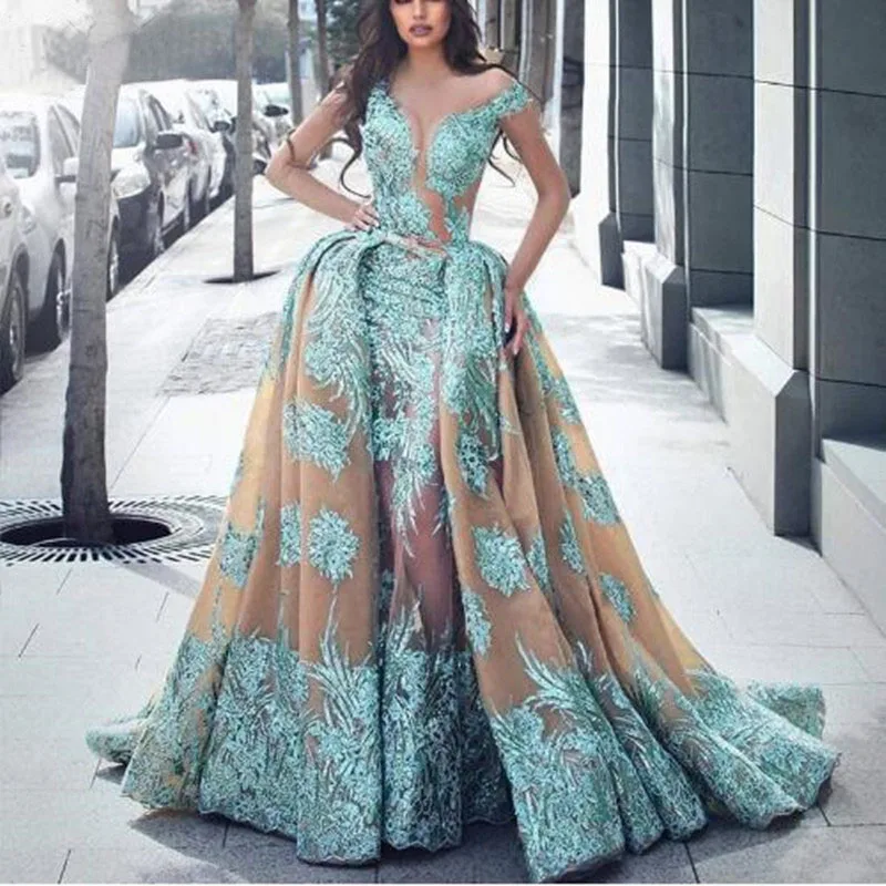 2019 Champagne Arabic Mermaid Prom Gowns with Detachable Train Chic Appliques V Neck Tulle Formal Party Dress Evening Gown
2019 Champagne Arabic Mermaid Prom Gowns with Detachable Train Chic Appliques V Neck Tulle Formal Party Dress Evening Gown