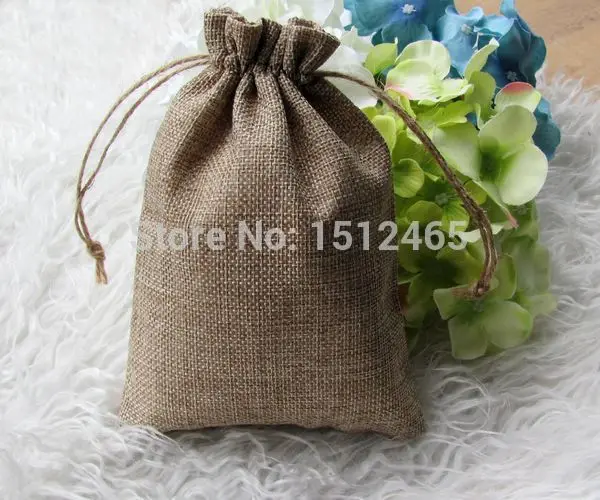 50pcs/lot Faux Hessian Mini Bags Wedding Party Favors Sacks bomboniere Gift bags 13x18cm MD03-50
50pcs/lot Faux Hessian Mini Bags Wedding Party Favors Sacks bomboniere Gift bags 13x18cm MD03-50
