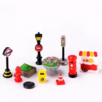 11pcs/set Resin Street View Props Mailbox Hydrant Flower Bed Signage Cartoon Anime Figure DIY Crafts Materials Figma Ornaments
11pcs/set Resin Street View Props Mailbox Hydrant Flower Bed Signage Cartoon Anime Figure DIY Crafts Materials Figma Ornaments