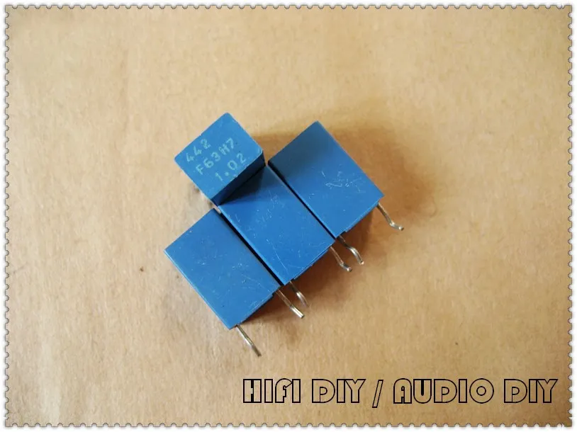 20pcs/100pcs AV P12 442pF 63V 63V442pF 1% high precision tin foil polypropylene film capacitor
20pcs/100pcs AV P12 442pF 63V 63V442pF 1% high precision tin foil polypropylene film capacitor