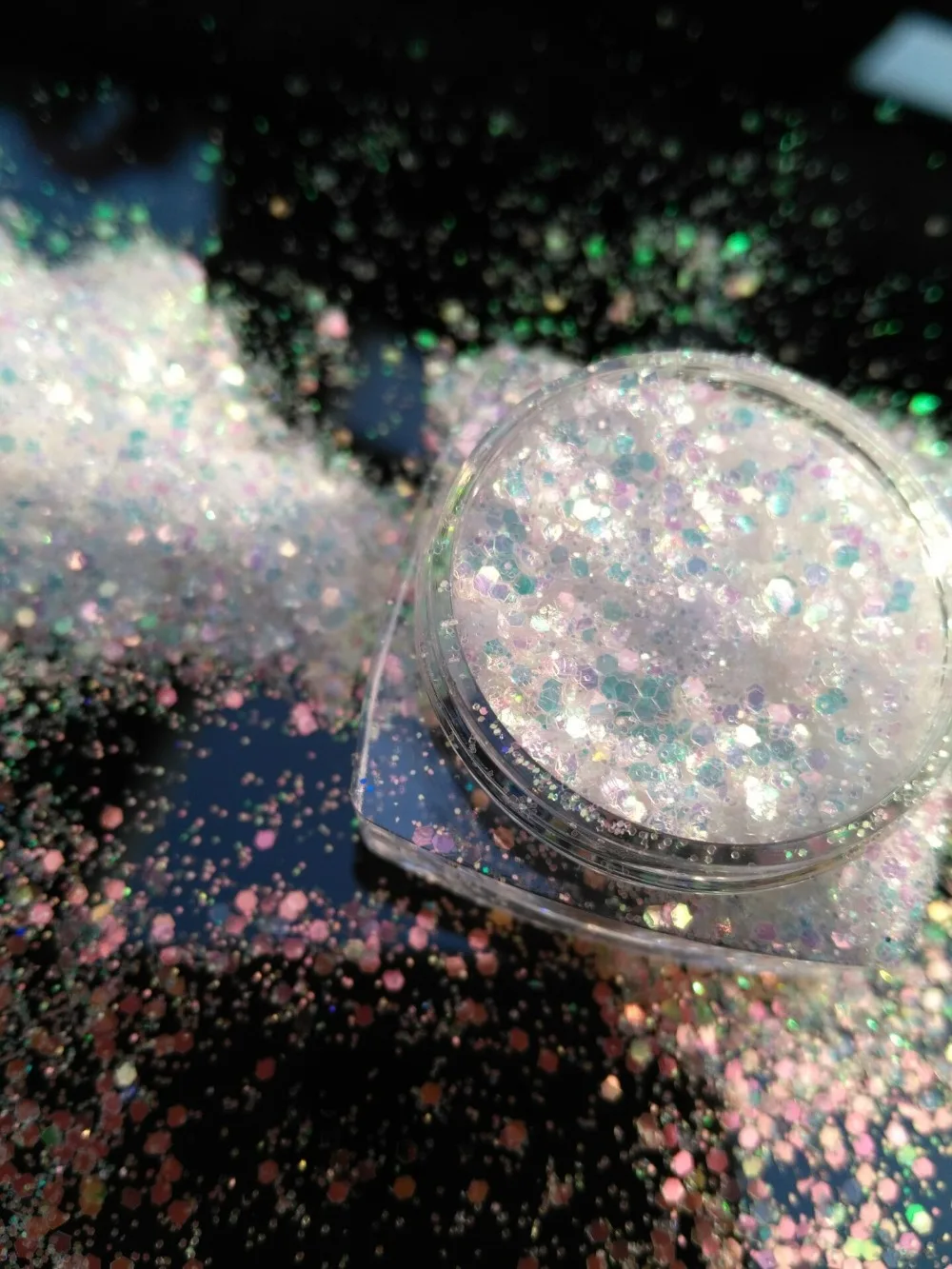 Iridescent White Color with Gold Tints Shining Fine Nail Glitter Dust Powder for Nail Art Decoration&Glitter Craft 5g jar, #YU10
Iridescent White Color with Gold Tints Shining Fine Nail Glitter Dust Powder for Nail Art Decoration&Glitter Craft 5g jar, #YU10