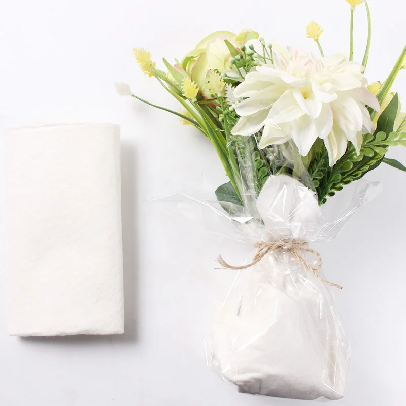 30cm x 26cm Flower Packing Cotton Paper Floral Keep Water Foam For Rose Bouquet Moisturizing Paper Foam Florist Suppliest
30cm x 26cm Flower Packing Cotton Paper Floral Keep Water Foam For Rose Bouquet Moisturizing Paper Foam Florist Suppliest