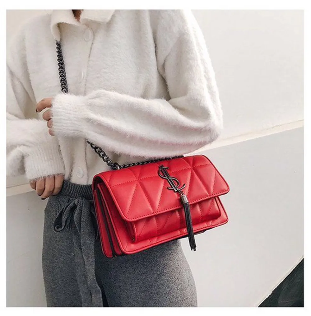 Luxury Chain Multilevel Shoulder Bags Luxury Women bag MINI Women Jelly Bags Purse Solid Handbags sac a main femme Crossbody Bag
Luxury Chain Multilevel Shoulder Bags Luxury Women bag MINI Women Jelly Bags Purse Solid Handbags sac a main femme Crossbody Bag