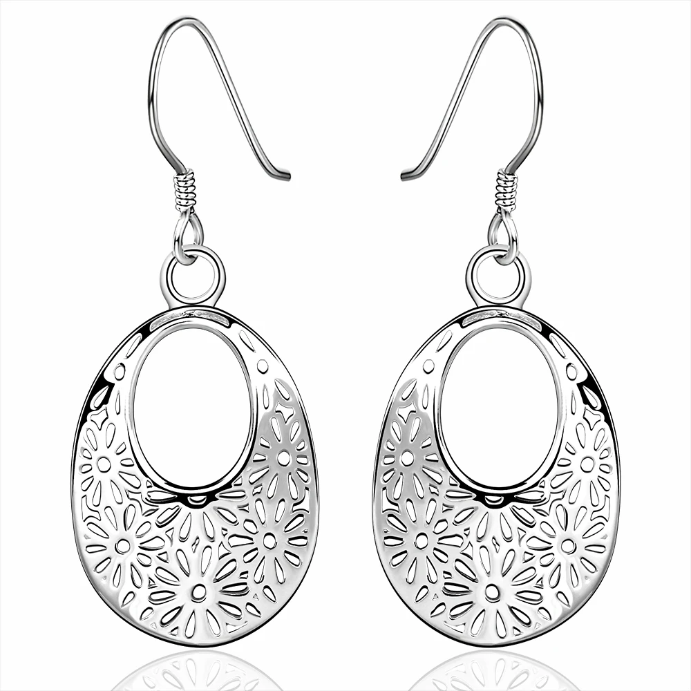 Fashion sterling silver earrings 925 pure silver ear hook silver ornaments water drop shape simple earrings hollow jewelry
Fashion sterling silver earrings 925 pure silver ear hook silver ornaments water drop shape simple earrings hollow jewelry