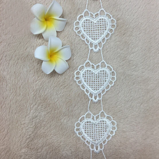 30Yards 48mm Wide High Quality White Black Heart Lace Appliques/Nigerian Wedding African Cord Lace Fabric Sewing DIY Accessory
30Yards 48mm Wide High Quality White Black Heart Lace Appliques/Nigerian Wedding African Cord Lace Fabric Sewing DIY Accessory
