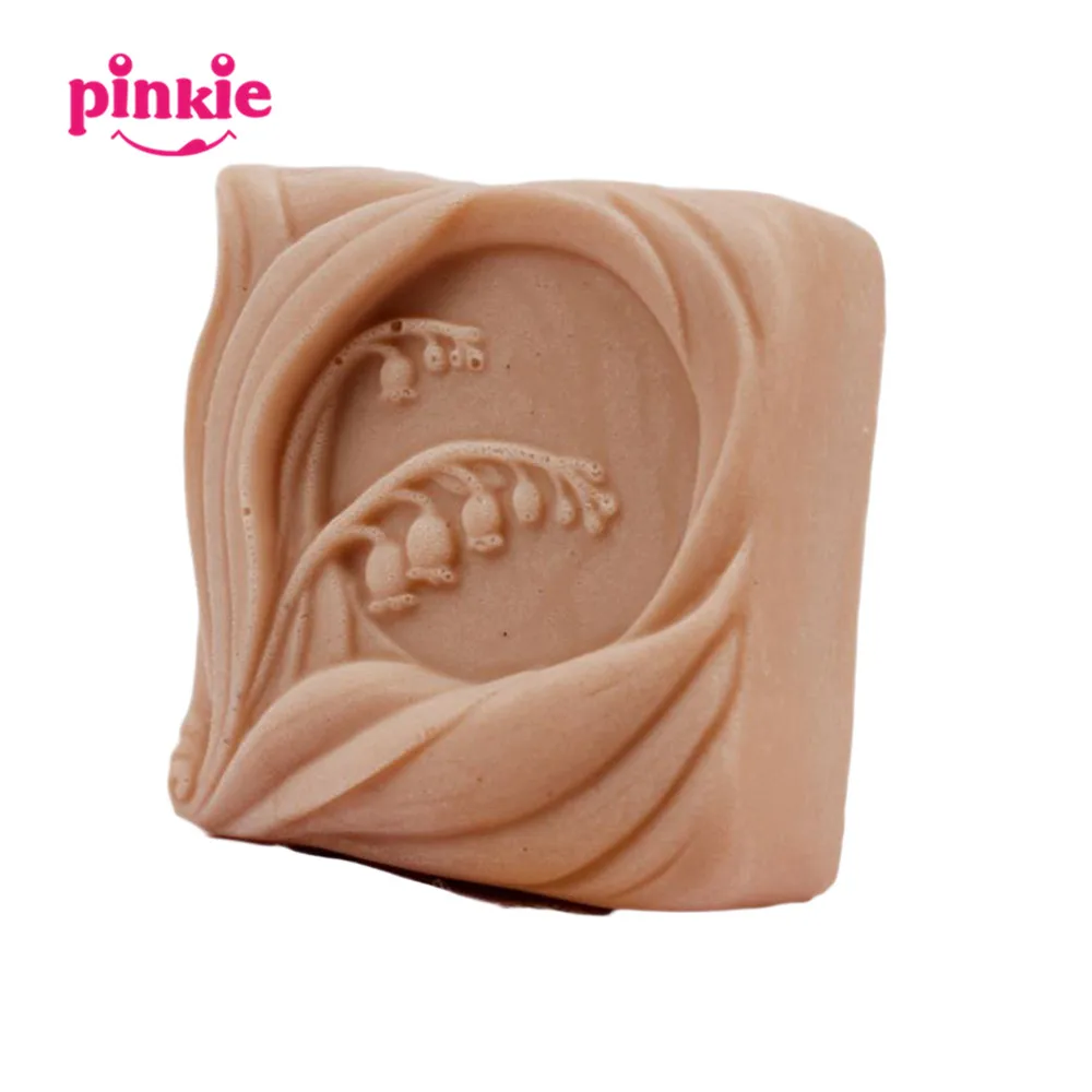 Rectangle flower shaped Eco-friendly Handmade 3D Silicone Soap Molds Fondant Moulds Chocolate Molds Cake and Candle Molds
Rectangle flower shaped Eco-friendly Handmade 3D Silicone Soap Molds Fondant Moulds Chocolate Molds Cake and Candle Molds