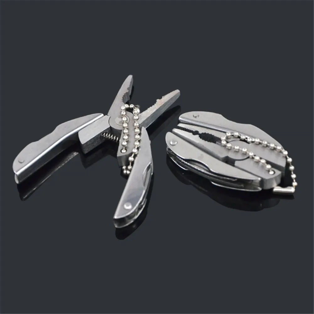 Portable Multi-tool pliers Mini multi-purpose folding pliers Keychain Screwdriver Scarab Tortoise pliers outdoor products Travel
Portable Multi-tool pliers Mini multi-purpose folding pliers Keychain Screwdriver Scarab Tortoise pliers outdoor products Travel