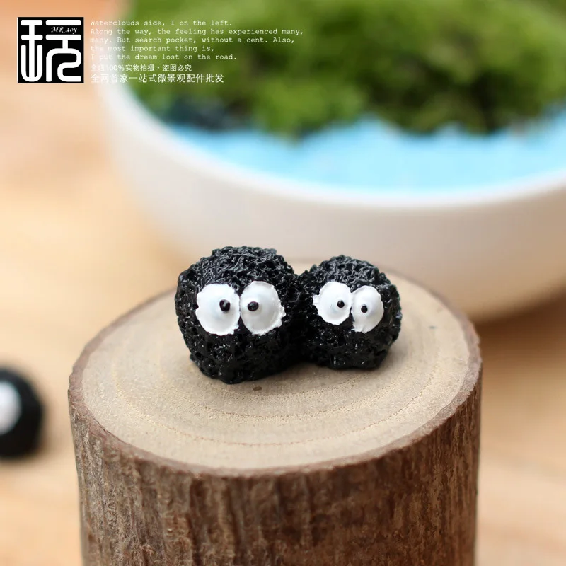 Resin Dust Ball Elves Fairy Garden Miniatures Micro Landscape Decoration Terrarium Figurines Kawaii Crafts Action & Toy Figures
Resin Dust Ball Elves Fairy Garden Miniatures Micro Landscape Decoration Terrarium Figurines Kawaii Crafts Action & Toy Figures