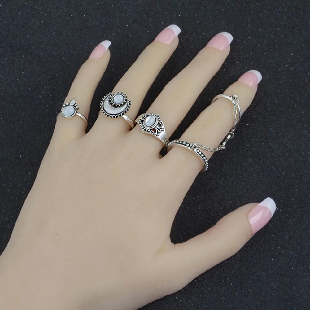 New Fashion Boho Style Jewelry Retro Bohemian Siamese Chain Mittens 5pcs/Set Rings Sun Moon Silver gold Ring
New Fashion Boho Style Jewelry Retro Bohemian Siamese Chain Mittens 5pcs/Set Rings Sun Moon Silver gold Ring