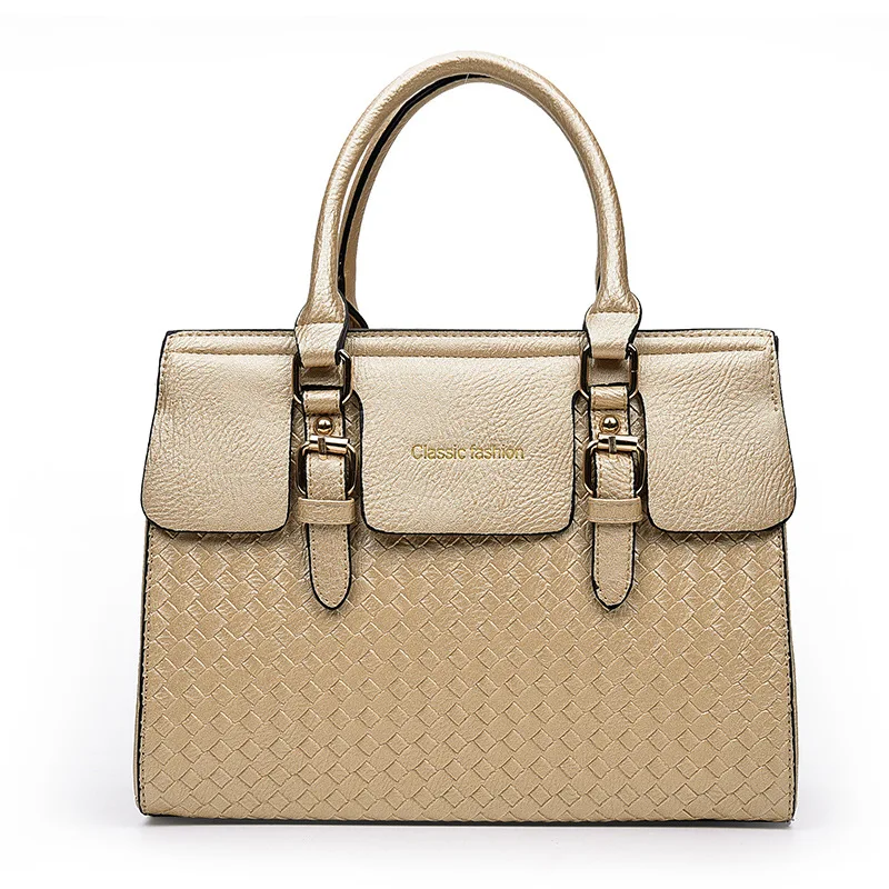 Simple Mother Bag with Single Shoulder Oblique Handbag for Women in the Trend of 2019
Simple Mother Bag with Single Shoulder Oblique Handbag for Women in the Trend of 2019