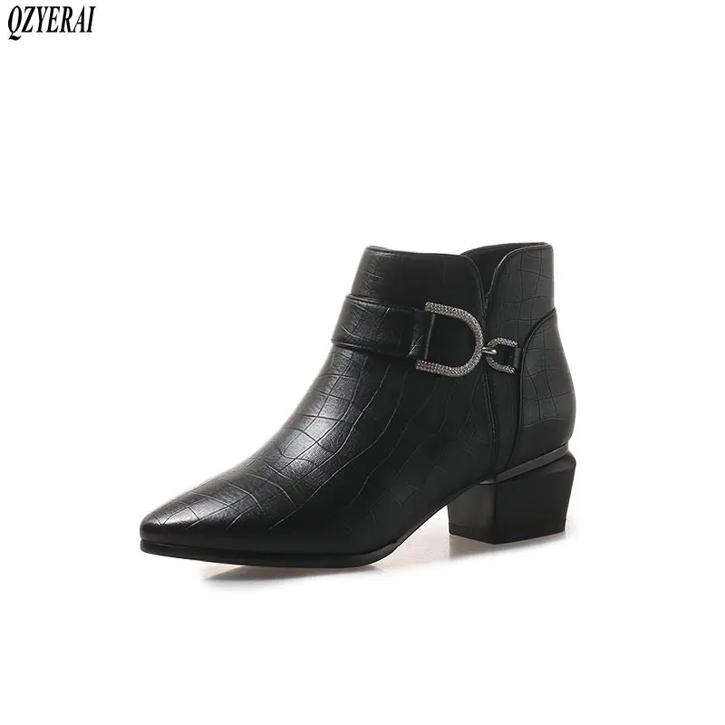 QZYERAI New arrival for autumn and winter 100% leather boots for women ankle boots for women natural leather shoes for women
QZYERAI New arrival for autumn and winter 100% leather boots for women ankle boots for women natural leather shoes for women