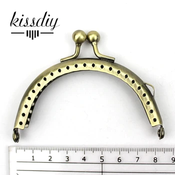 KISSDIY 10pcs 8.5cm Antique bronze Metal Purse Frame Glossy kiss clasp Handle for Bag Craft bag making sew, hardware accessory
KISSDIY 10pcs 8.5cm Antique bronze Metal Purse Frame Glossy kiss clasp Handle for Bag Craft bag making sew, hardware accessory