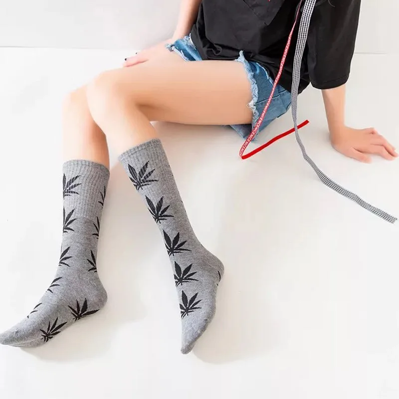Cool-Bamboo-Summer-Women-Men-s-Funny-Ankle-Socks-Hemp-Meias-Long-Happy-Maple-Leaf-sokken(5)