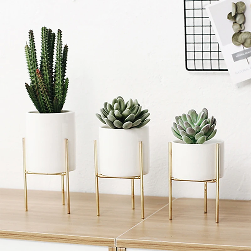 Nordic Iron Ceramic Art Vases Simple Tabletop Vase Frame Ceramic Coffee Home Room Garden Flowerpot Decoration
Nordic Iron Ceramic Art Vases Simple Tabletop Vase Frame Ceramic Coffee Home Room Garden Flowerpot Decoration