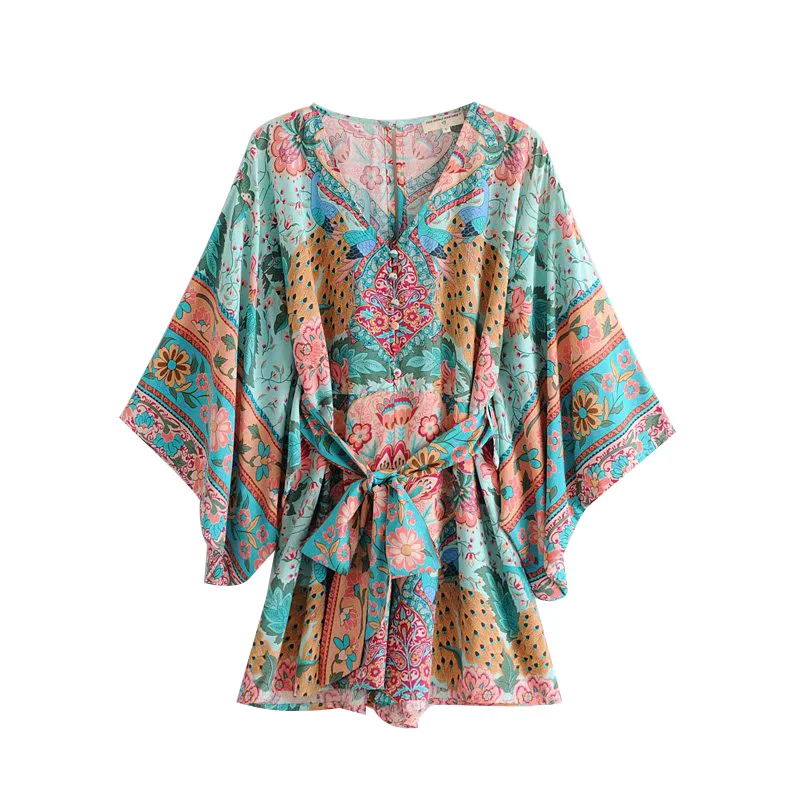 GYPSY Boho Chic Summer Beach Vintage Floral Print Kimono Playsuits Women Fashion Bandage V Neck Buttons Jumpsuits Body Femme
GYPSY Boho Chic Summer Beach Vintage Floral Print Kimono Playsuits Women Fashion Bandage V Neck Buttons Jumpsuits Body Femme