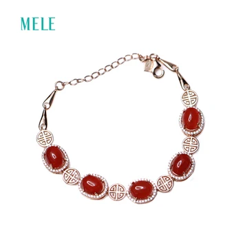 Natural red agate bracelet fashion and romantic style for women,Glittering and translucent fine jewelry ,wedding and anniversary
Natural red agate bracelet fashion and romantic style for women,Glittering and translucent fine jewelry ,wedding and anniversary