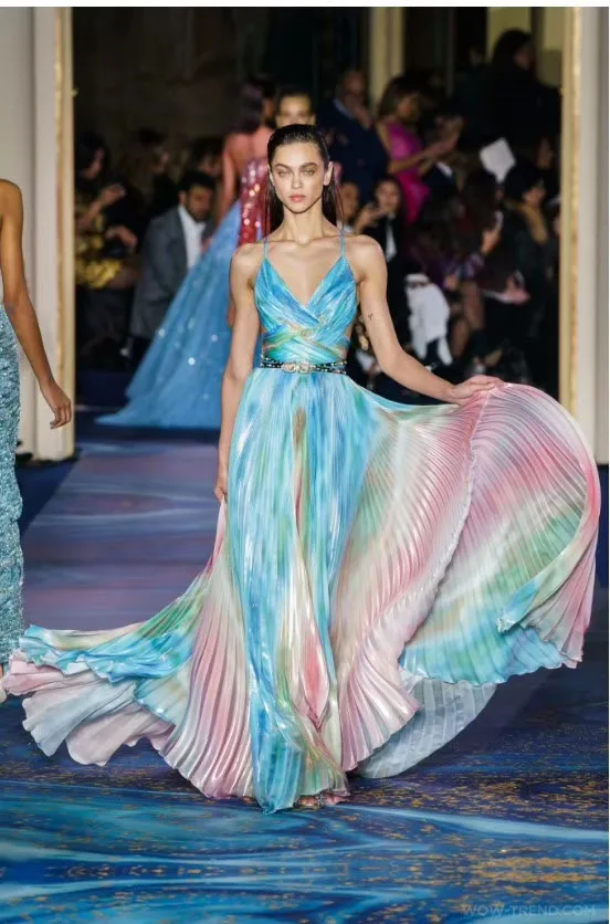 2019 fashion Show Evening Party Indescence dress sexy women V-neck Spaghetti strap Backless celebrity body con dresses wholesale
2019 fashion Show Evening Party Indescence dress sexy women V-neck Spaghetti strap Backless celebrity body con dresses wholesale