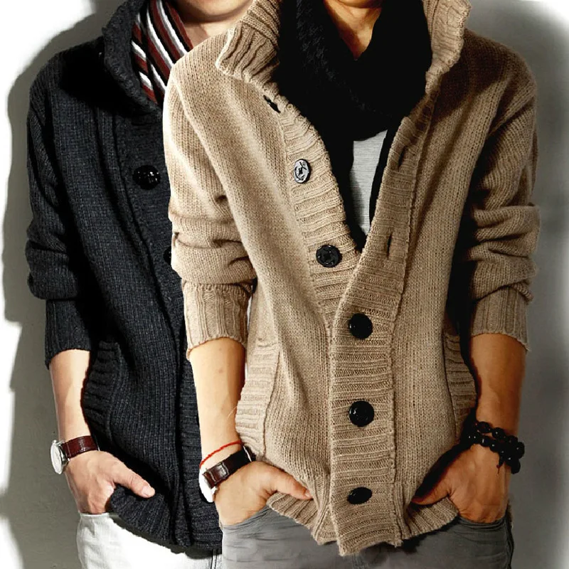 2018 autumn and winter men's sweater thickening sweater knitted sweater cardigan
2018 autumn and winter men's sweater thickening sweater knitted sweater cardigan
