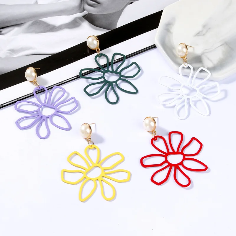 Exaggerated Earrings Female White Yellow Green Metal Large Flowers Korean Earrings Temperament Pearl Dangle Earrings For Women
Exaggerated Earrings Female White Yellow Green Metal Large Flowers Korean Earrings Temperament Pearl Dangle Earrings For Women