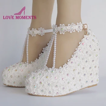 2019 New Designer White Lace with AB Crystal Wedges High Heel Party Prom Shoes 11cm Wedge Heel White Lace Flower Bridesmaid Shoe
2019 New Designer White Lace with AB Crystal Wedges High Heel Party Prom Shoes 11cm Wedge Heel White Lace Flower Bridesmaid Shoe