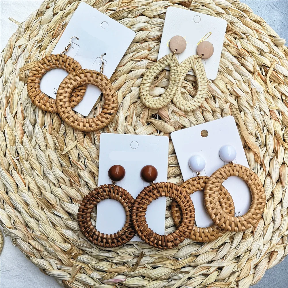 Fashion Korea Bamboo Wooden Straw Weave Rattan Knit Vine Geometric Circle Square Long Drop Earrings for Women Girl Beach Jewelry
Fashion Korea Bamboo Wooden Straw Weave Rattan Knit Vine Geometric Circle Square Long Drop Earrings for Women Girl Beach Jewelry