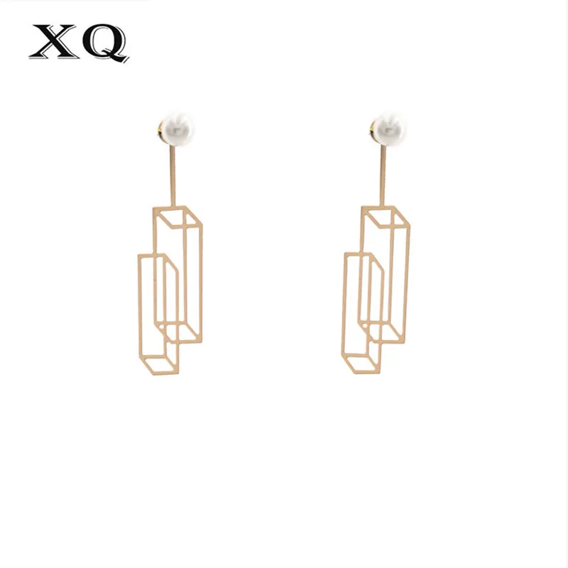 XQ free shipping girls popular jewelry Synthetic pearl hollow geometry European and American fashion style earrings for women
XQ free shipping girls popular jewelry Synthetic pearl hollow geometry European and American fashion style earrings for women