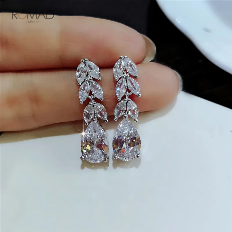 Romad Fashion Female Crystal Leaf Drop Earrings 925 Silver Zircon Earrings Long Dangle Earrings Boho Jewelry pendientes mujer W3
Romad Fashion Female Crystal Leaf Drop Earrings 925 Silver Zircon Earrings Long Dangle Earrings Boho Jewelry pendientes mujer W3