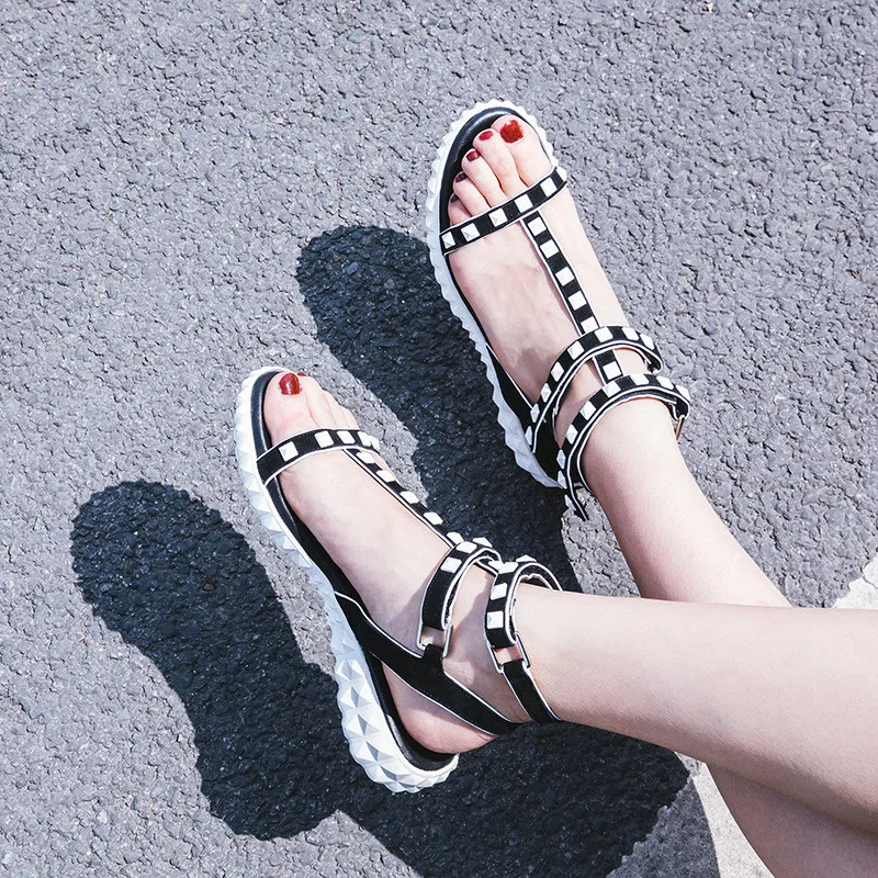 Sexy Ladies Summer Flats Sandals White Rivets Designer Shoes Simple Mixed color Retro T-tied Slip On/Ankle Strap Gladiator Shoes
Sexy Ladies Summer Flats Sandals White Rivets Designer Shoes Simple Mixed color Retro T-tied Slip On/Ankle Strap Gladiator Shoes