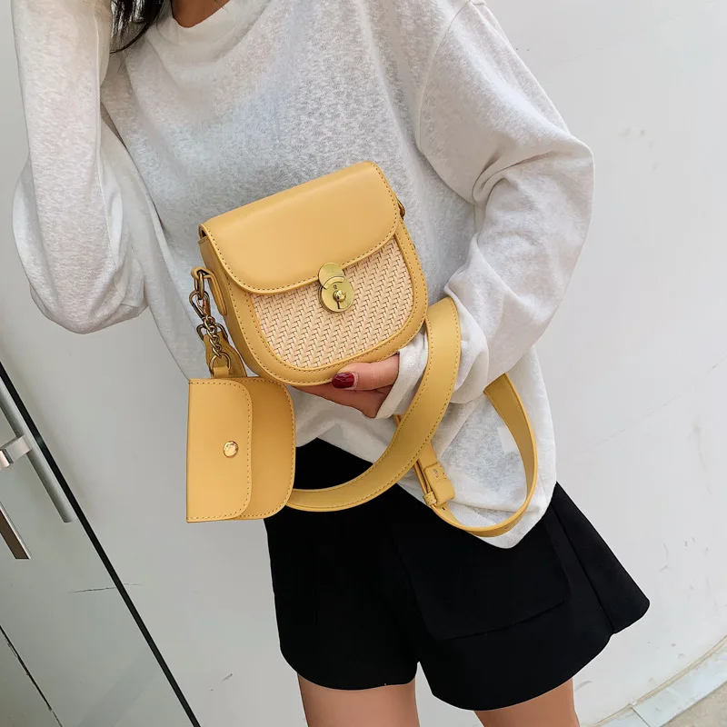 JI HAO Brand Design Simple Shoulder Bags Female PU Leather Solid Saddle Bags For Women 2019 Fashion Knitting Crossbody bags
JI HAO Brand Design Simple Shoulder Bags Female PU Leather Solid Saddle Bags For Women 2019 Fashion Knitting Crossbody bags