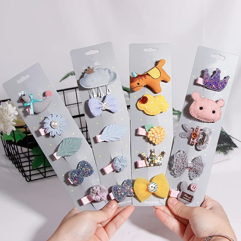 5PCS/Pack Fashion Cute Hairpins Barrettes Cartoon Crown Bow Girls Handmade Princess Hair Clips Headbands Kids Hair Accessories
5PCS/Pack Fashion Cute Hairpins Barrettes Cartoon Crown Bow Girls Handmade Princess Hair Clips Headbands Kids Hair Accessories