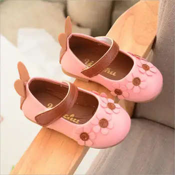 New Children's casual shoes for girls spring autumn baby cute fashion flower leather kids shoes flat Comfortable Single shoes
New Children's casual shoes for girls spring autumn baby cute fashion flower leather kids shoes flat Comfortable Single shoes