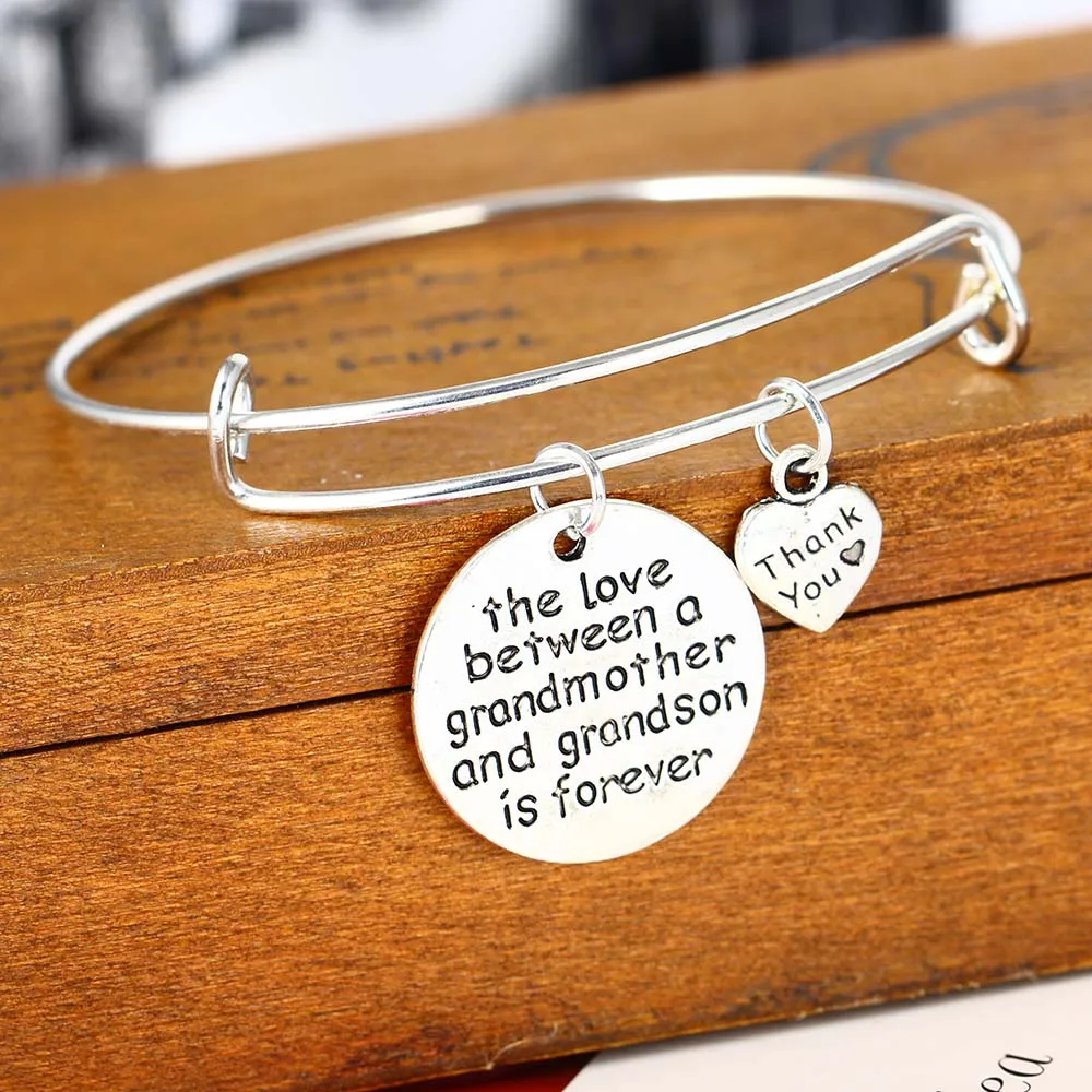 Love Between Grandmother And Grandson Heart Bracelet Family GIfts Souvenirs Silver Plated Party Love Jewelry Charm Bangle
Love Between Grandmother And Grandson Heart Bracelet Family GIfts Souvenirs Silver Plated Party Love Jewelry Charm Bangle