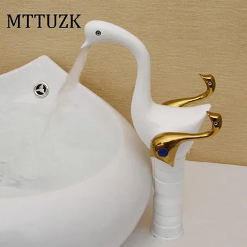 MTTUZK Free shipping Fashion gold plated copper European antique faucet swan hot and cold mixer wash basin faucet torneira
MTTUZK Free shipping Fashion gold plated copper European antique faucet swan hot and cold mixer wash basin faucet torneira