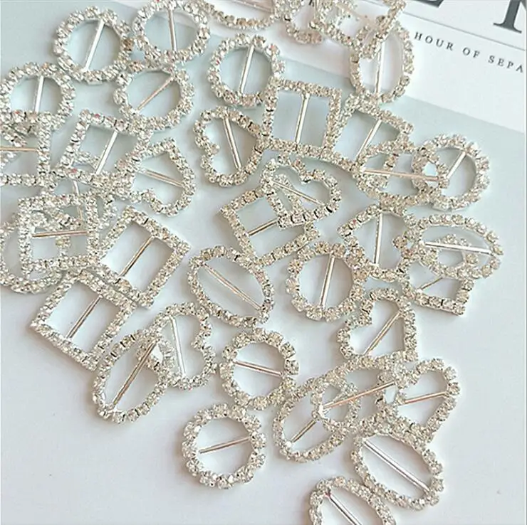 20pcs/lot Bling Metal Rhinestone Buckle Sliders For Bags Clear Crystal Ribbon Buckles For Wedding Decoration DIY accessories
20pcs/lot Bling Metal Rhinestone Buckle Sliders For Bags Clear Crystal Ribbon Buckles For Wedding Decoration DIY accessories