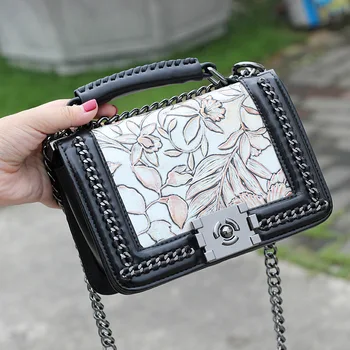 vintage series women flap bag sequined flower print ladies chain shoulder bag delicate metal hasp ruched thread crossbody bags
vintage series women flap bag sequined flower print ladies chain shoulder bag delicate metal hasp ruched thread crossbody bags