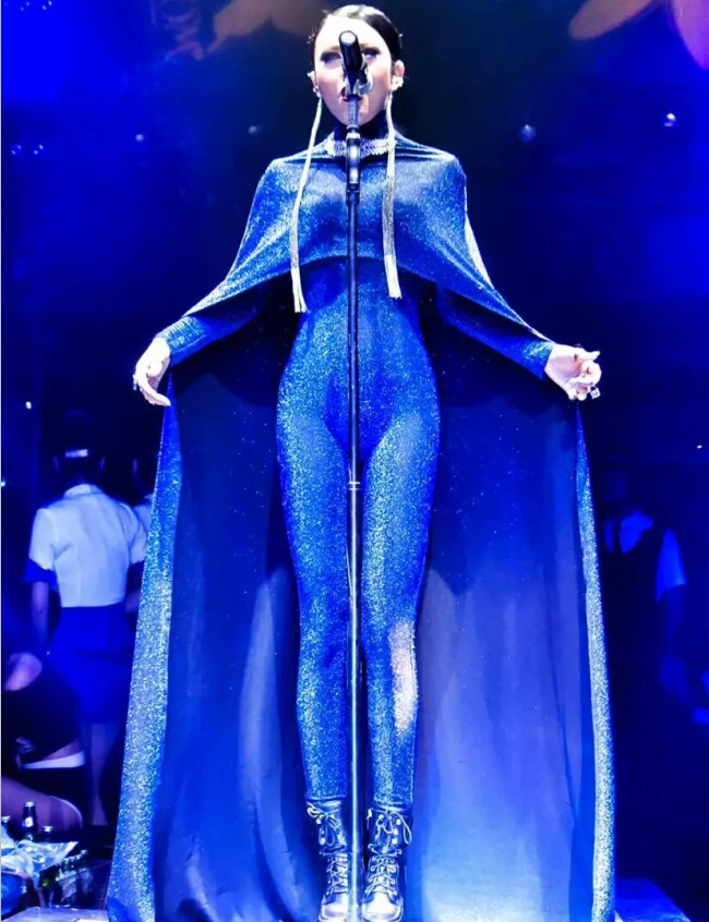 Sexy Women Jumpsuits Cloak Two Pieces Clothing Set Women Dance Outfit Bright Shining performance Party Singer Wear Show Costume
Sexy Women Jumpsuits Cloak Two Pieces Clothing Set Women Dance Outfit Bright Shining performance Party Singer Wear Show Costume