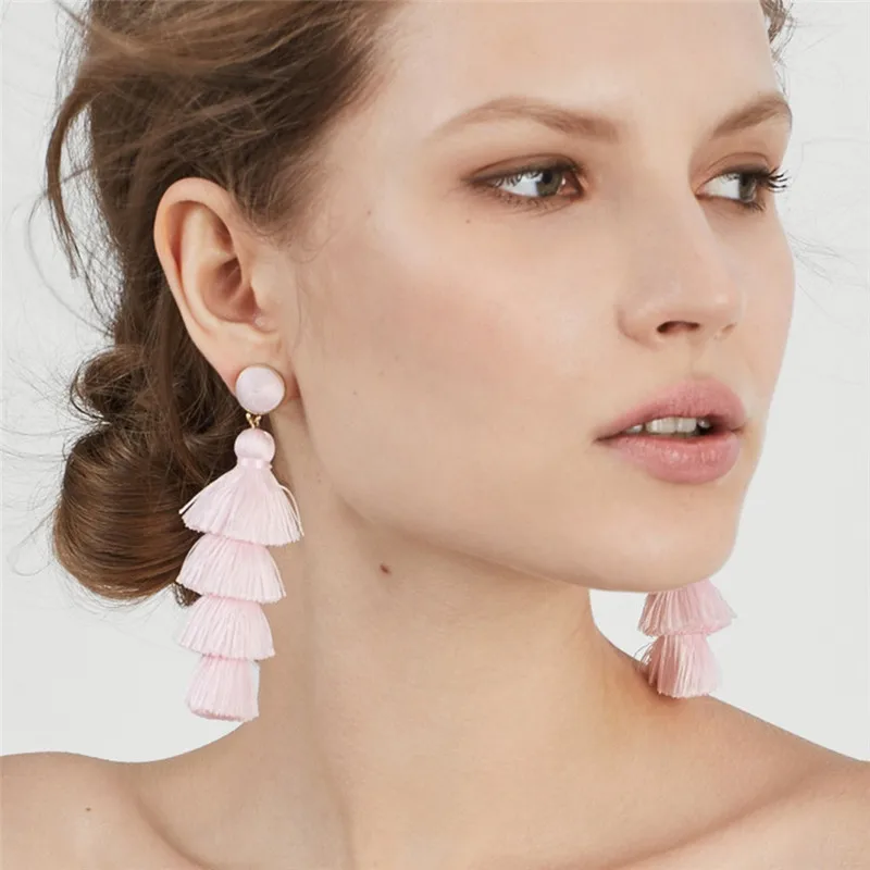 Multi-layers Boho Tassel Earrings for Women Wrapped Wire Thread Statement Charming Fringed Dangle Earrings Fashion Jewelry ET287
Multi-layers Boho Tassel Earrings for Women Wrapped Wire Thread Statement Charming Fringed Dangle Earrings Fashion Jewelry ET287