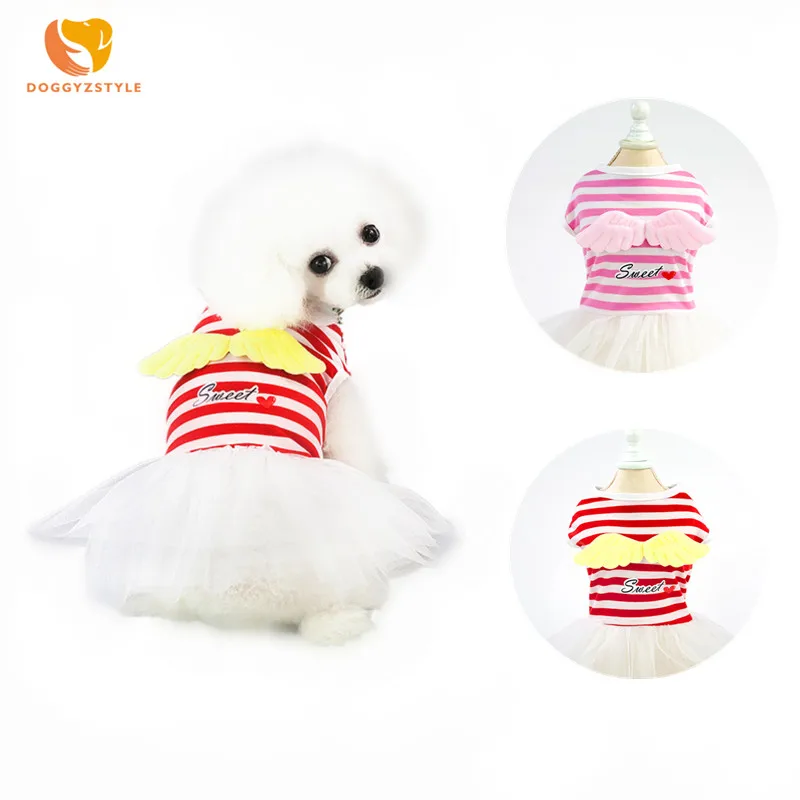 DOGGYZSTYLE New Summer Design Lace Skirt Pet Dog Dress Clothes Princess Angel Striped Dress For Small Dogs Chihuahua
DOGGYZSTYLE New Summer Design Lace Skirt Pet Dog Dress Clothes Princess Angel Striped Dress For Small Dogs Chihuahua