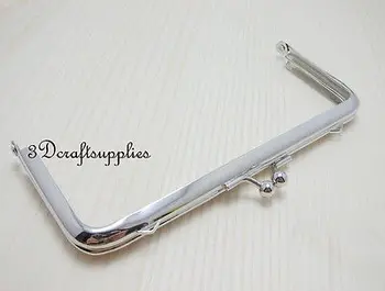 metal purse frame glue on clasp clip nickel 5 1/2 inch x 2 1/2 inch C65
metal purse frame glue on clasp clip nickel 5 1/2 inch x 2 1/2 inch C65