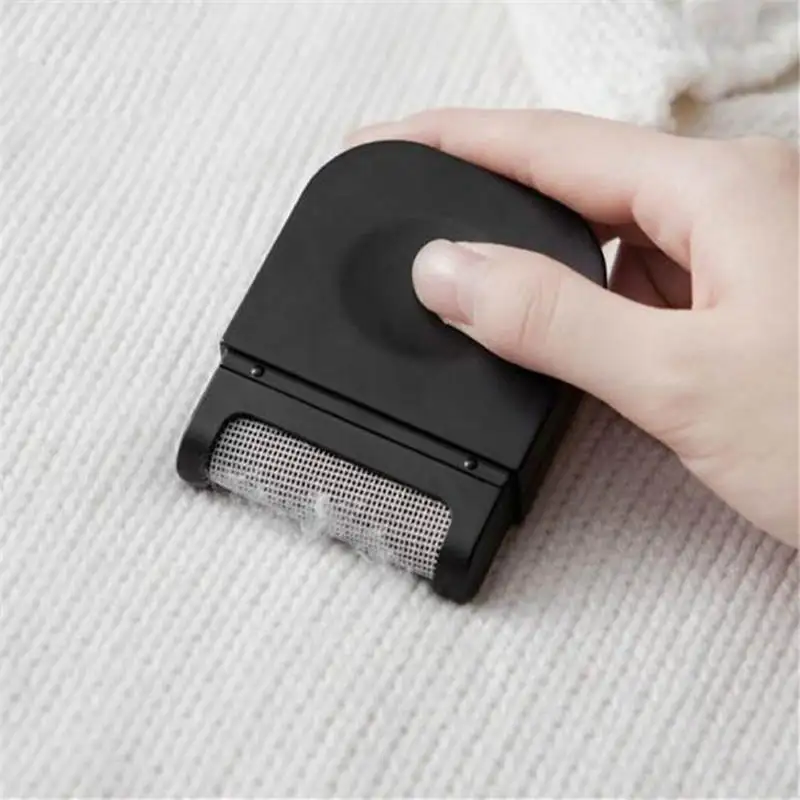 DoreenBeads Mini Manual Lint Sticking Roller Reusable Hair Wool Carpet Bedding Sweater Coat Dust Remover White Black 1PC
DoreenBeads Mini Manual Lint Sticking Roller Reusable Hair Wool Carpet Bedding Sweater Coat Dust Remover White Black 1PC