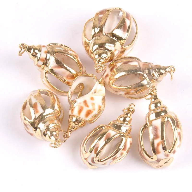25-33mm Natural hollowed-out Spiral Shell Gold Plated for DIY handmade pendant SeaShells Home decoration 5pcs TRS0259
25-33mm Natural hollowed-out Spiral Shell Gold Plated for DIY handmade pendant SeaShells Home decoration 5pcs TRS0259