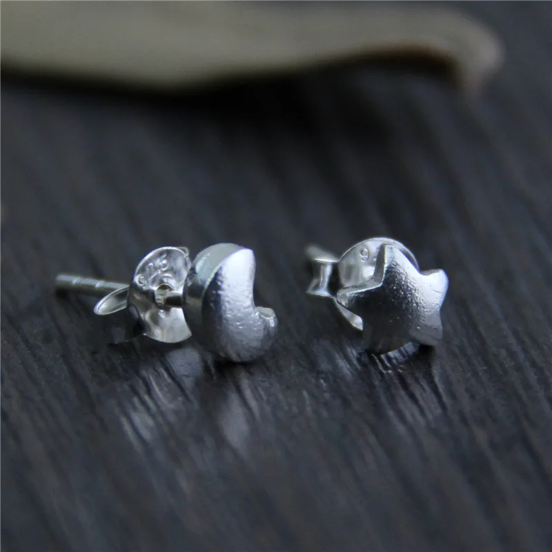 Star Moon Asymmetric Handmade Thai Silver Earrings Real S925 Stud Earrings for Women Cute Fashion Jewelry
Star Moon Asymmetric Handmade Thai Silver Earrings Real S925 Stud Earrings for Women Cute Fashion Jewelry
