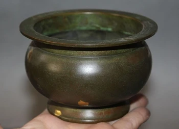 Antiques Old Chinese pure bronze Gild Buddhism Temple Incense burner Censer 
Antiques Old Chinese pure bronze Gild Buddhism Temple Incense burner Censer
