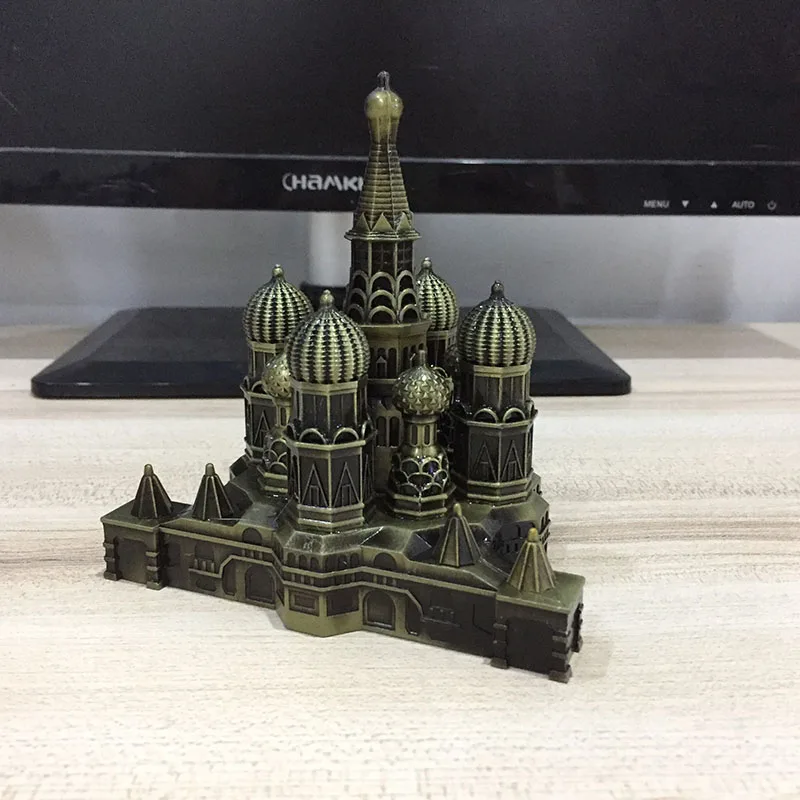 12cm Height Popular Famous Lardmark Souvenir Moscow Kremlin Palace Onion Domes Metal Model For Decor
12cm Height Popular Famous Lardmark Souvenir Moscow Kremlin Palace Onion Domes Metal Model For Decor