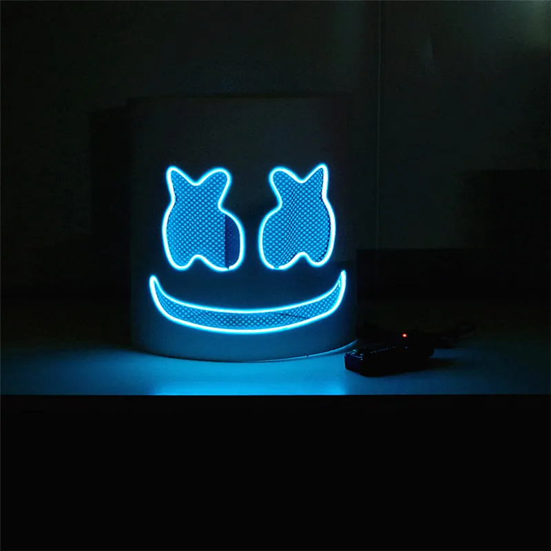 New DJ Marshmello full face EVA lightweight breathable props helmet LED flash mask party bar electronic audio DJ Led Helmet
New DJ Marshmello full face EVA lightweight breathable props helmet LED flash mask party bar electronic audio DJ Led Helmet