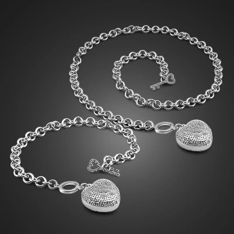 Fashion women silver jewelry set 925 sterling silver necklace / bracelet cute heart-shaped pendant design solid silver bracelet
Fashion women silver jewelry set 925 sterling silver necklace / bracelet cute heart-shaped pendant design solid silver bracelet