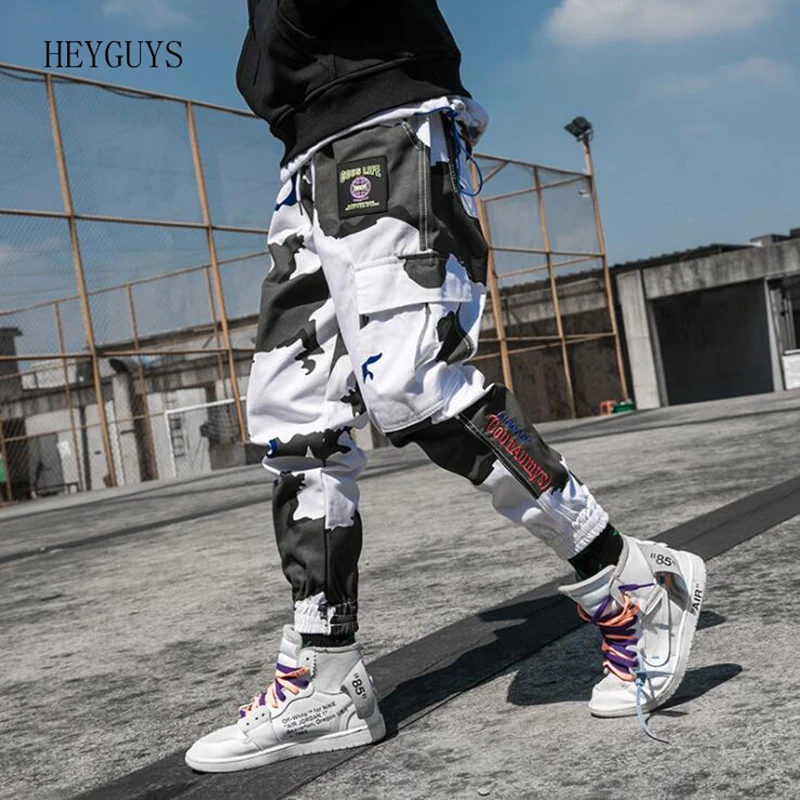 HEYGUYS Man Jogger Camouflage Side Pockets Loose Style Men's Sweatpants Fashion 2019 High Street Casual Pants M L XL XXL XXXL
HEYGUYS Man Jogger Camouflage Side Pockets Loose Style Men's Sweatpants Fashion 2019 High Street Casual Pants M L XL XXL XXXL