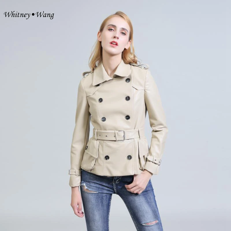 WHITNEY WANG 2018 Autumn Winter Fashion Streetwear Classic Epaulet Double Breasted Belt Faux Leather Jacket Women Biker Jacket
WHITNEY WANG 2018 Autumn Winter Fashion Streetwear Classic Epaulet Double Breasted Belt Faux Leather Jacket Women Biker Jacket
