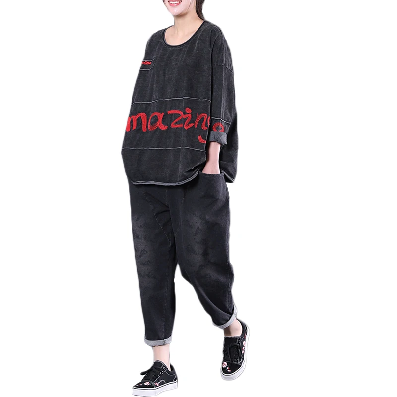 Personality women sets 2018 Spring women's loose large size embroidery sportswear suit female casual denim 2 piece sporting sets
Personality women sets 2018 Spring women's loose large size embroidery sportswear suit female casual denim 2 piece sporting sets